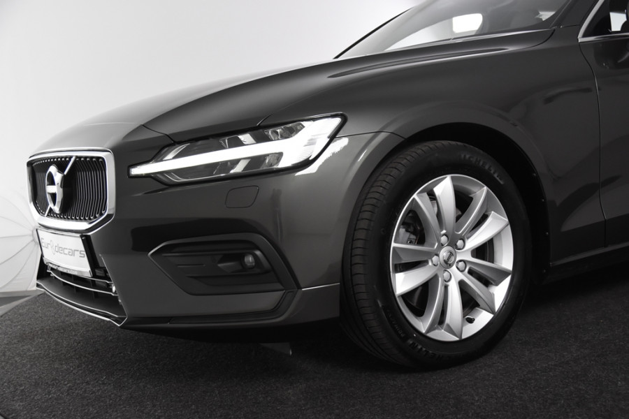 Volvo V60 2.0 B3 Momentum Geartronic *1ste Eigenaar*Leer*Navigatie*Carplay*