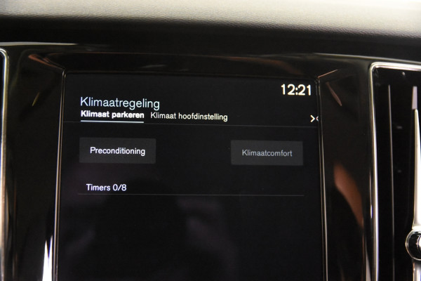 Volvo V60 2.0 B3 Momentum Geartronic *1ste Eigenaar*Leer*Navigatie*Carplay*