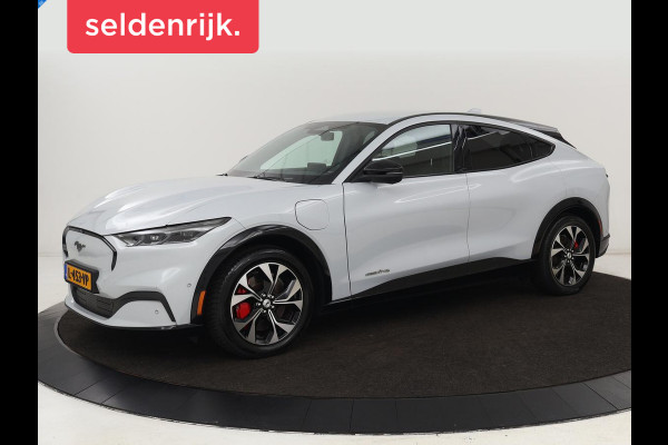 Ford Mustang Mach-E AWD 75 kWh | Leder | Stoelverwarming | Adaptive cruise | 360 camera | Adaptive cruise | B&O Sound | Stuurverwarming | Full LED