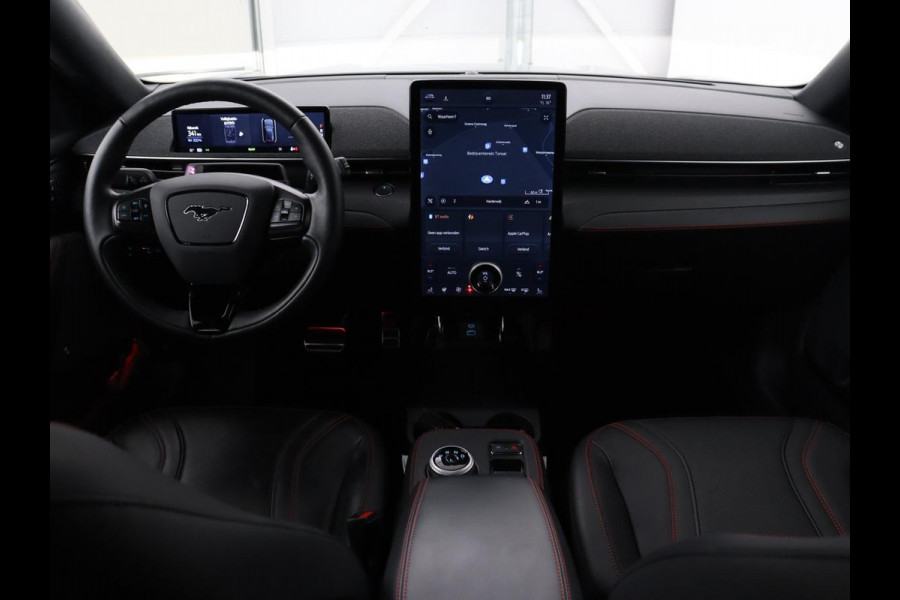 Ford Mustang Mach-E AWD 75 kWh | Leder | Stoelverwarming | Adaptive cruise | 360 camera | Adaptive cruise | B&O Sound | Stuurverwarming | Full LED