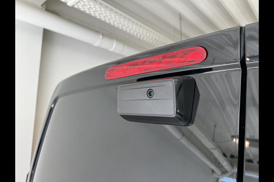 Opel Vivaro Electric L3 75 kWh | Dubbele cabine | 8 jaar garantie | Dynamic Comfort Nav pakket | Winterpakket | 2 zijschuifdeuren | Lichtmetalen velgen