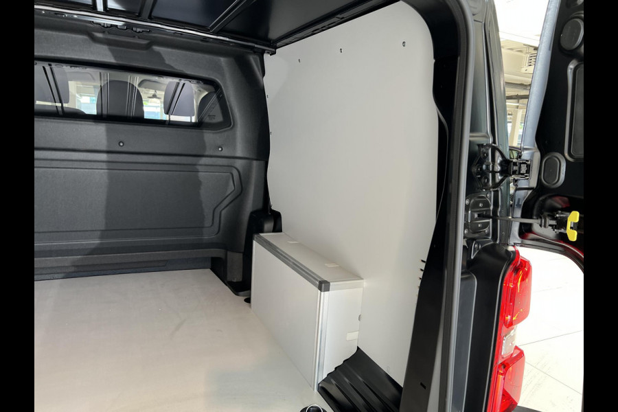 Opel Vivaro Electric L3 75 kWh | Dubbele cabine | 8 jaar garantie | Dynamic Comfort Nav pakket | Winterpakket | 2 zijschuifdeuren | Lichtmetalen velgen