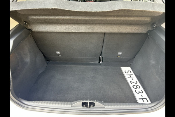 Citroën C3 1.2 PT Shine Navi, Camera, 17" LMV, Trekhaak
