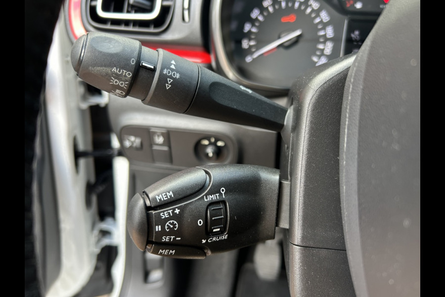 Citroën C3 1.2 PT Shine Navi, Camera, 17" LMV, Trekhaak