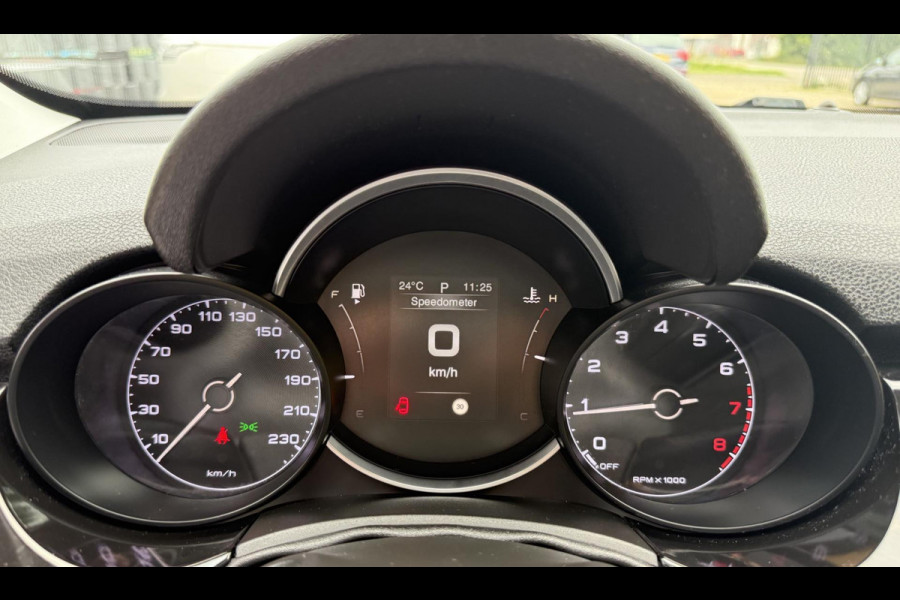 Fiat 500X Cross 1.3 GSE Cross / Aut / Navi / Ecc / Elek Pakket / Cruise Control / Xenon / Pdc / Allu Velgen