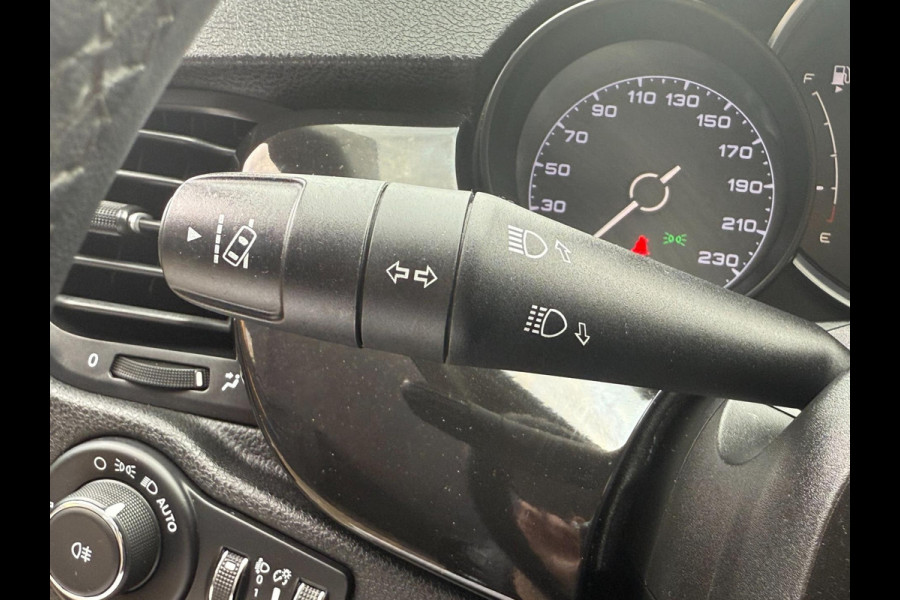 Fiat 500X Cross 1.3 GSE Cross / Aut / Navi / Ecc / Elek Pakket / Cruise Control / Xenon / Pdc / Allu Velgen
