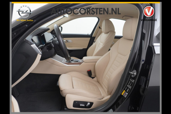 BMW 3-serie 330e 293PK Autom.8 Leder+Verwarmd+Elektr. Apple Carplay Android Auto Trekhaak Camera Adap.Cruise DAB+ Led Laserlicht Live cockpi Keyless Rijstrooksensor Audio Media Pack BMW individual Lmv 18" Comfort Access Digital Key Wifi Dealeronderhouden 1e Eigenaar Zeer compleet, nieuwprijs €66.055,-