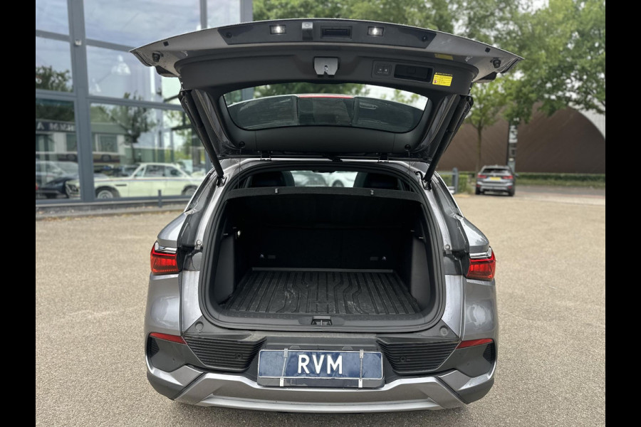 BYD ATTO 3 Design | RIJKLAAR INCL. FABR. GARANTIE T/M 2029 | AANDRIJFLIJN EN ACCU ZELFS T/M 2031