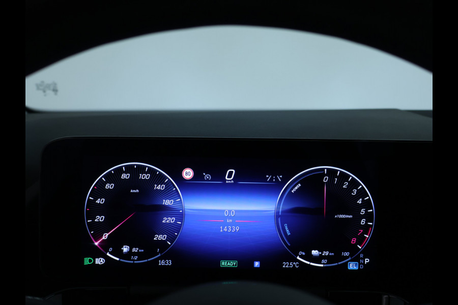 Mercedes-Benz GLA 250 e Face Lift Plug-In Hybride | Trekhaak | Ledkoplampen | Stuur en Stoelverwarming | 11kW Laden | Inclusief 24 maanden MB Certified garantie voor Europa.
