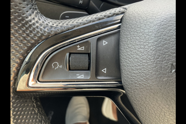 Škoda Octavia Combi 1.6 TDI Automaat Clever Edition Navi Stoelverw. Trekhaak