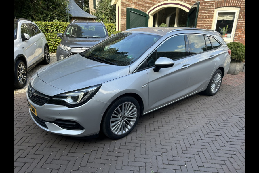 Opel Astra Sports Tourer 1.2 130pk Elegance Navi, Camera, Carpaly, 17" LMV, Trekhaak