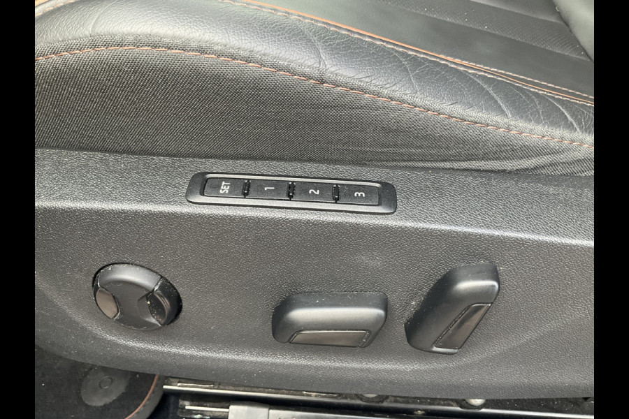 Škoda ENYAQ iV 80 First Edition Stoelverw v+A Trekhaak Warmtepomp Vol opties