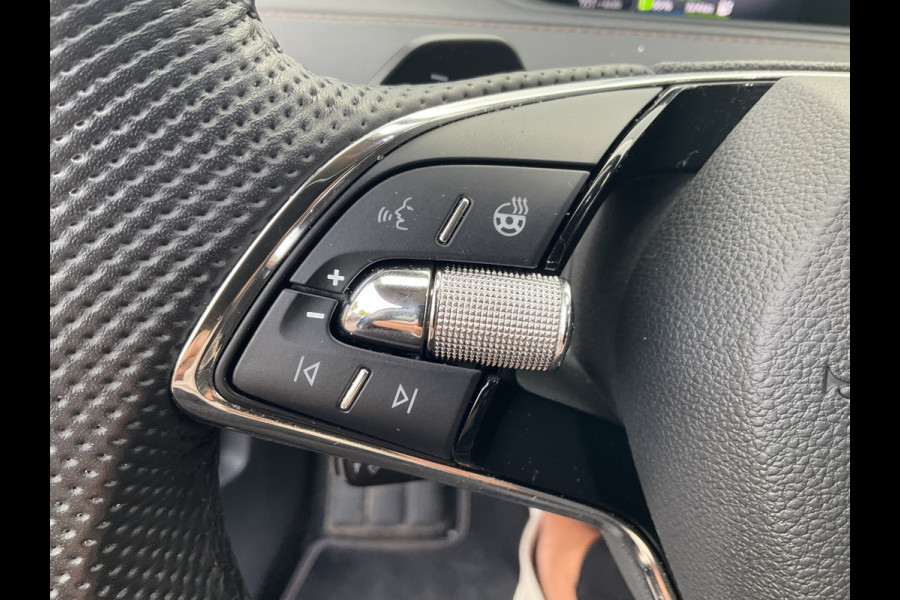 Škoda ENYAQ iV 80 First Edition Stoelverw v+A Trekhaak Warmtepomp Vol opties