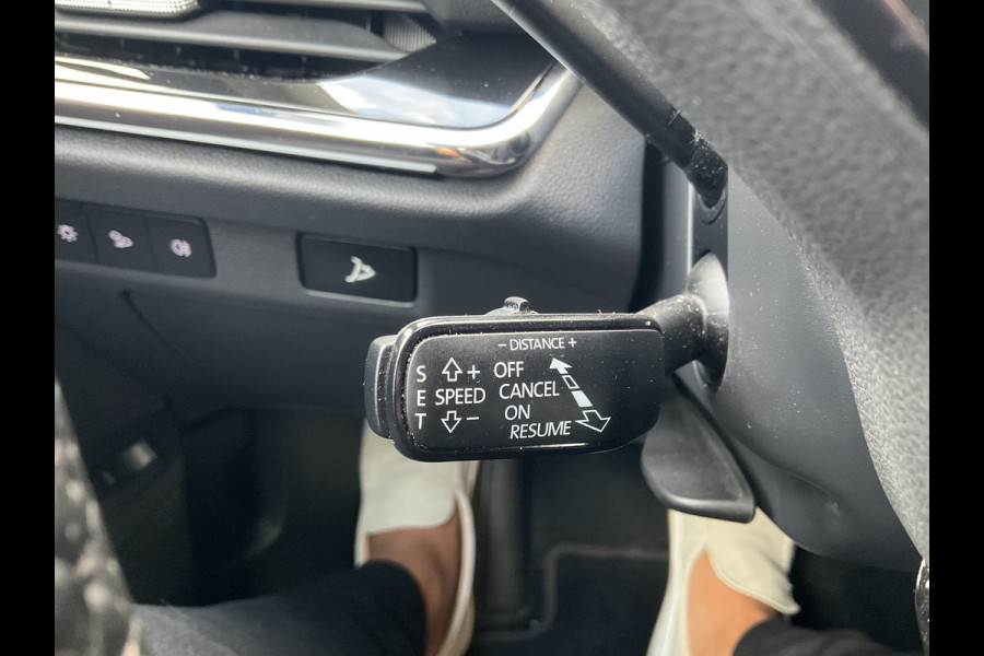 Škoda ENYAQ iV 80 First Edition Stoelverw v+A Trekhaak Warmtepomp Vol opties