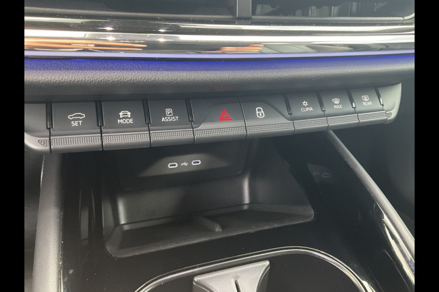 Škoda ENYAQ iV 80 First Edition Stoelverw v+A Trekhaak Warmtepomp Vol opties