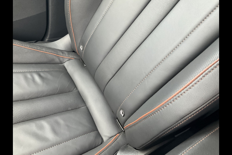 Škoda ENYAQ iV 80 First Edition Stoelverw v+A Trekhaak Warmtepomp Vol opties