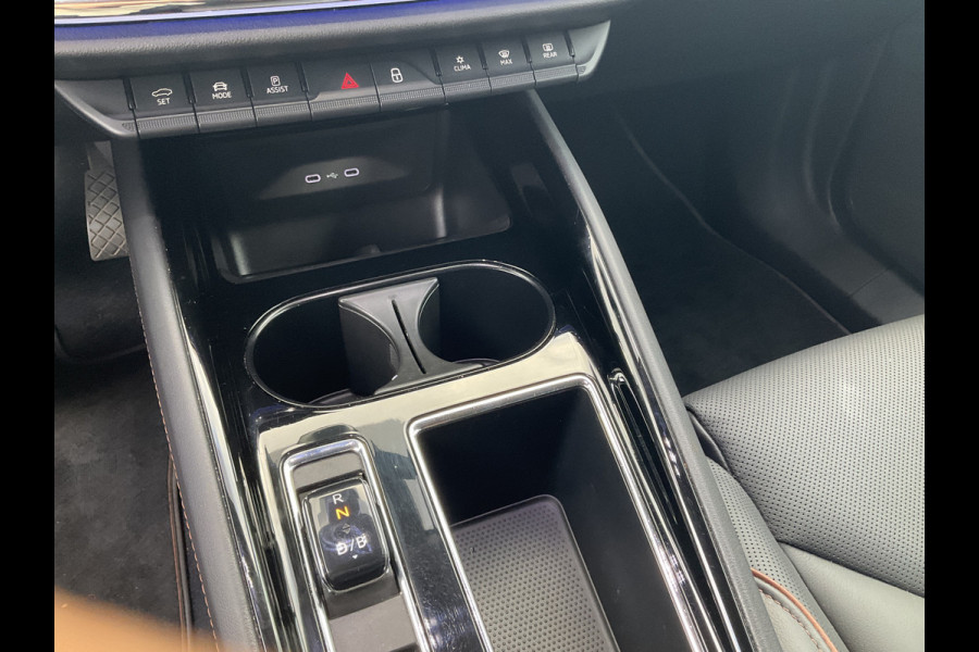 Škoda ENYAQ iV 80 First Edition Stoelverw v+A Trekhaak Warmtepomp Vol opties