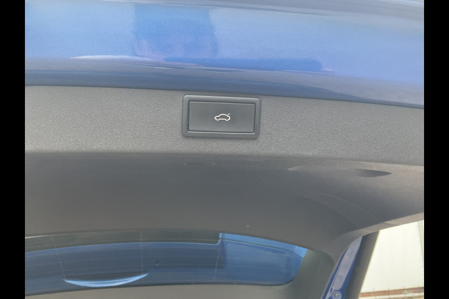 Škoda ENYAQ iV 80 First Edition Stoelverw v+A Trekhaak Warmtepomp Vol opties
