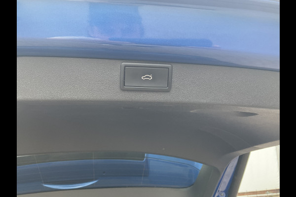 Škoda ENYAQ iV 80 First Edition Stoelverw v+A Trekhaak Warmtepomp Vol opties