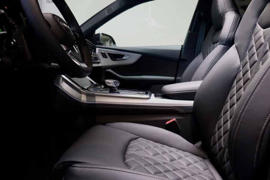 Audi Q8 55 TFSIe Q 4Wstur|PANO|RS zetels|TrkHk|VOL