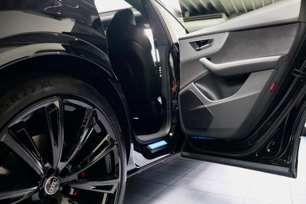 Audi Q8 55 TFSIe Q 4Wstur|PANO|RS zetels|TrkHk|VOL