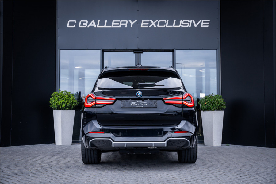 BMW iX3 High Executive Edition 80 kWh - Panorama | H&K | Memory | 360 Camera | HUD