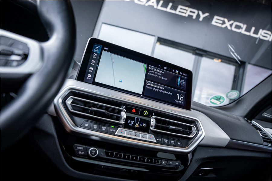 BMW iX3 High Executive Edition 80 kWh - Panorama | H&K | Memory | 360 Camera | HUD