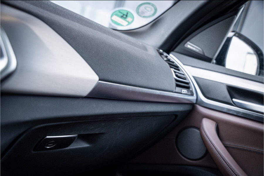 BMW iX3 High Executive Edition 80 kWh - Panorama | H&K | Memory | 360 Camera | HUD