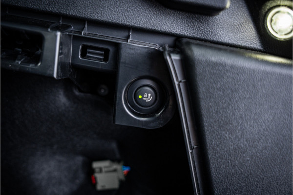 BMW iX3 High Executive Edition 80 kWh - Panorama | H&K | Memory | 360 Camera | HUD
