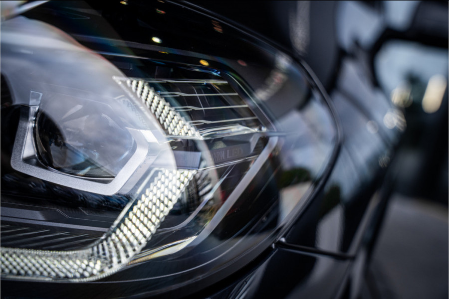 BMW iX3 High Executive Edition 80 kWh - Panorama | H&K | Memory | 360 Camera | HUD
