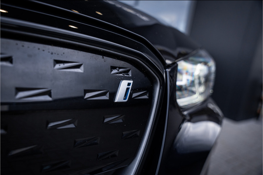 BMW iX3 High Executive Edition 80 kWh - Panorama | H&K | Memory | 360 Camera | HUD