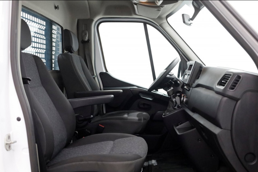 Opel Movano 2.3 Turbo 130pk RWD L2H1 Open Laadbak Airco 03-2020 Opel Movano 2.3 Turbo 130pk RWD L2H1 Open Laadbak Airco 03-2020