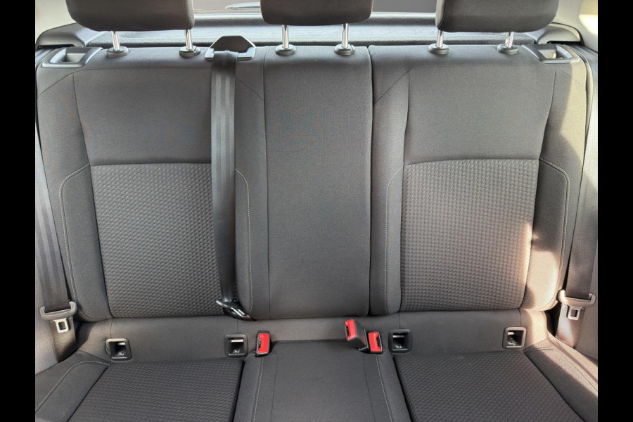 Volkswagen Polo 1.0 MPI Comfortline | Navi | Airco (automatisch) | Verwarmde voorstoelen | Camera | Parkeersensors V+A | 5Drs |