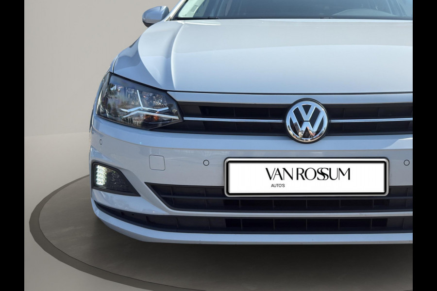 Volkswagen Polo 1.0 MPI Comfortline | Navi | Airco (automatisch) | Verwarmde voorstoelen | Camera | Parkeersensors V+A | 5Drs |