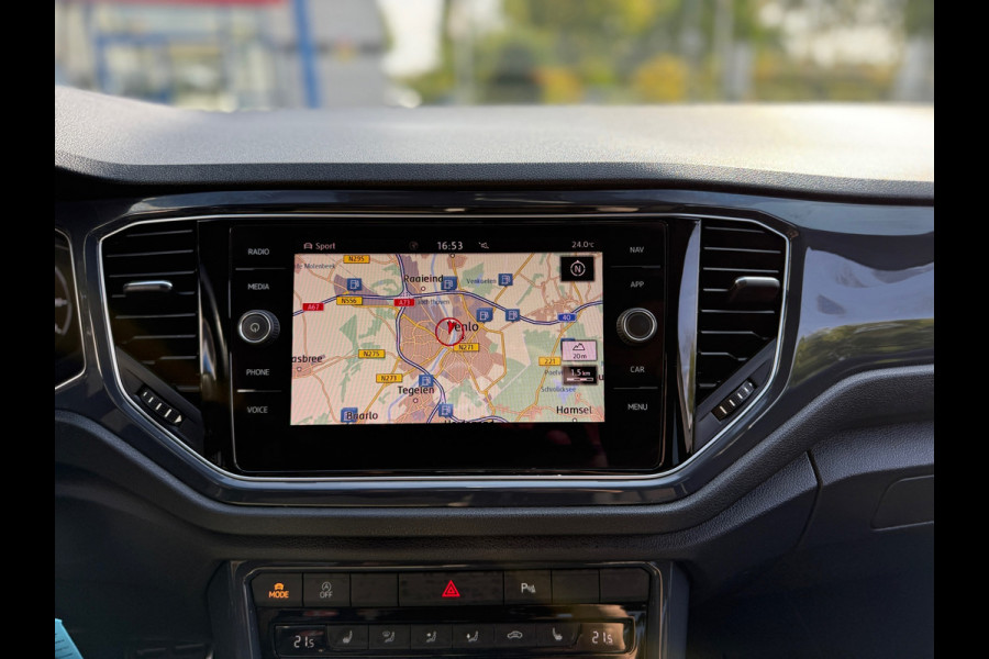 Volkswagen T-Roc 1.5 TSI Sport Automaat (BOVAG/RIJKLAARPRIJS)