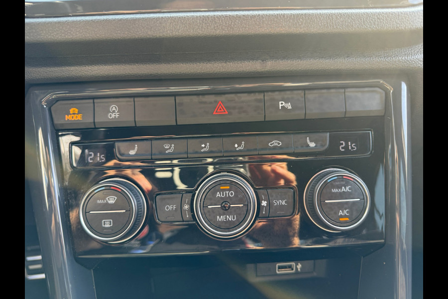Volkswagen T-Roc 1.5 TSI Sport Automaat (BOVAG/RIJKLAARPRIJS)
