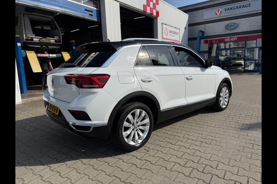 Volkswagen T-Roc 1.5 TSI Sport Automaat (BOVAG/RIJKLAARPRIJS)