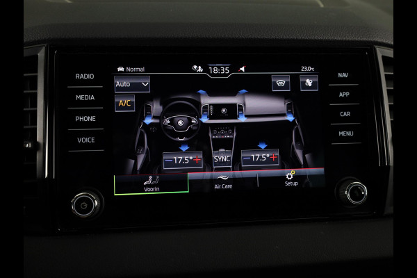 Škoda Karoq 1.5 TSI ACT Sportline Business 150 pk Automaat (DSG) | Navigatie | Elektr. trekhaak | Parkeersensoren | Achteruitrijcamera | Adaptieve cruise control | Stoelverwarming |
