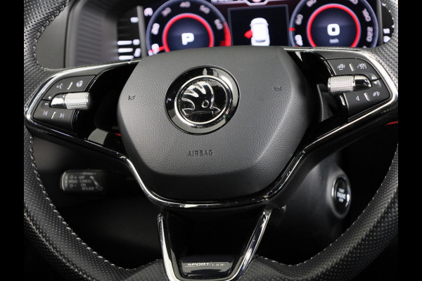 Škoda Karoq 1.5 TSI ACT Sportline Business 150 pk Automaat (DSG) | Navigatie | Elektr. trekhaak | Parkeersensoren | Achteruitrijcamera | Adaptieve cruise control | Stoelverwarming |
