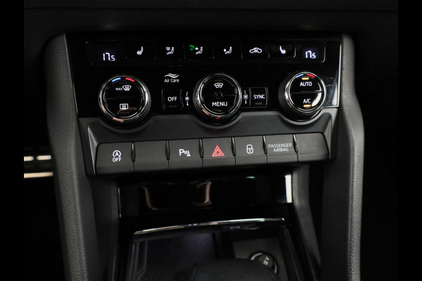 Škoda Karoq 1.5 TSI ACT Sportline Business 150 pk Automaat (DSG) | Navigatie | Elektr. trekhaak | Parkeersensoren | Achteruitrijcamera | Adaptieve cruise control | Stoelverwarming |
