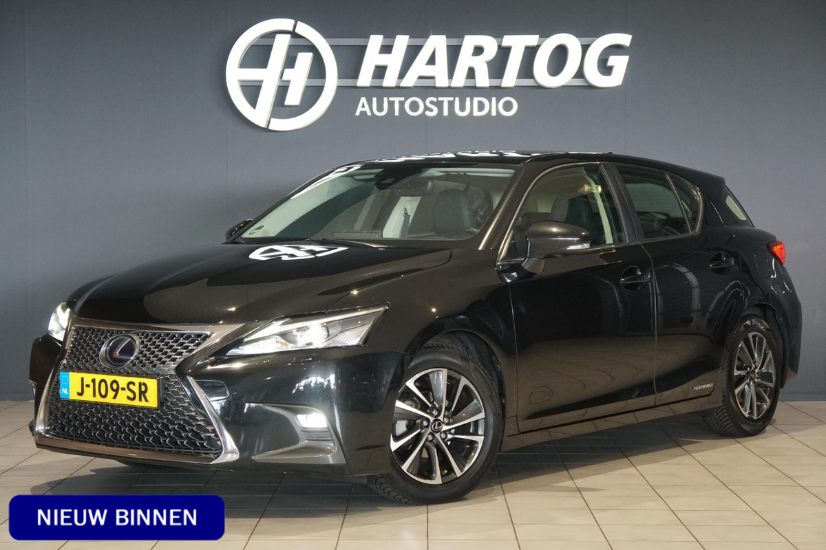 Lexus CT 200h Luxury Line + MARK & LEVINSON / GROOT SCHERM / CAMERA / MEMORY Lexus CT 200h Luxury Line + MARK & LEVINSON / GROOT SCHERM / CAMERA / MEMORY