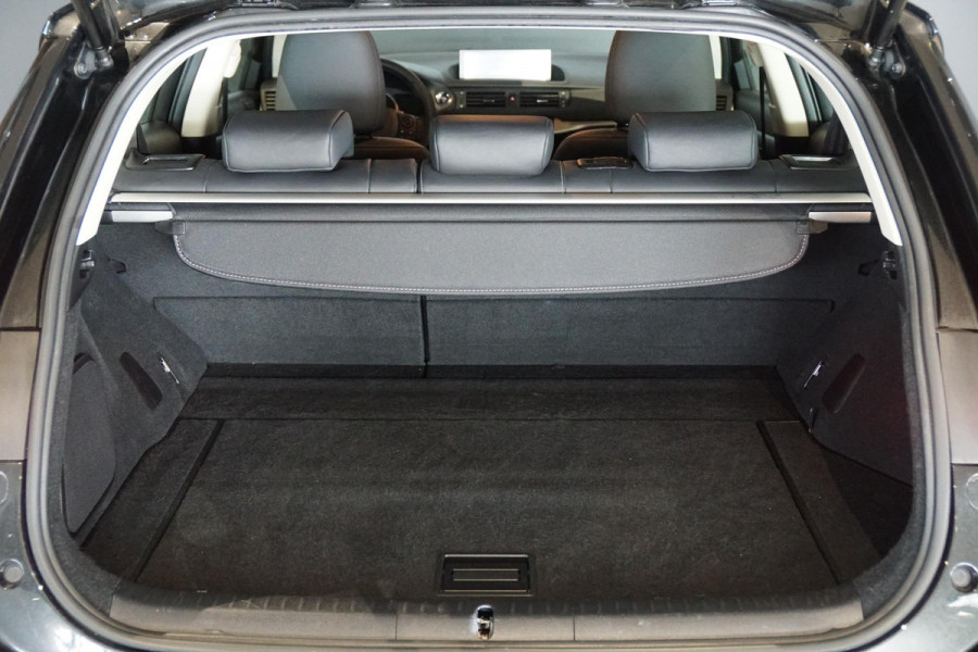 Lexus CT 200h Luxury Line + MARK & LEVINSON / GROOT SCHERM / CAMERA / MEMORY