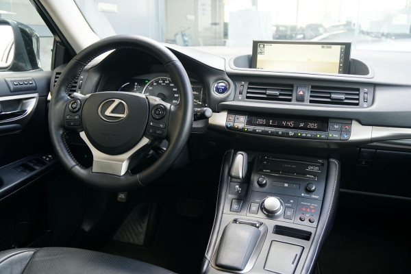 Lexus CT 200h Luxury Line + MARK & LEVINSON / GROOT SCHERM / CAMERA / MEMORY