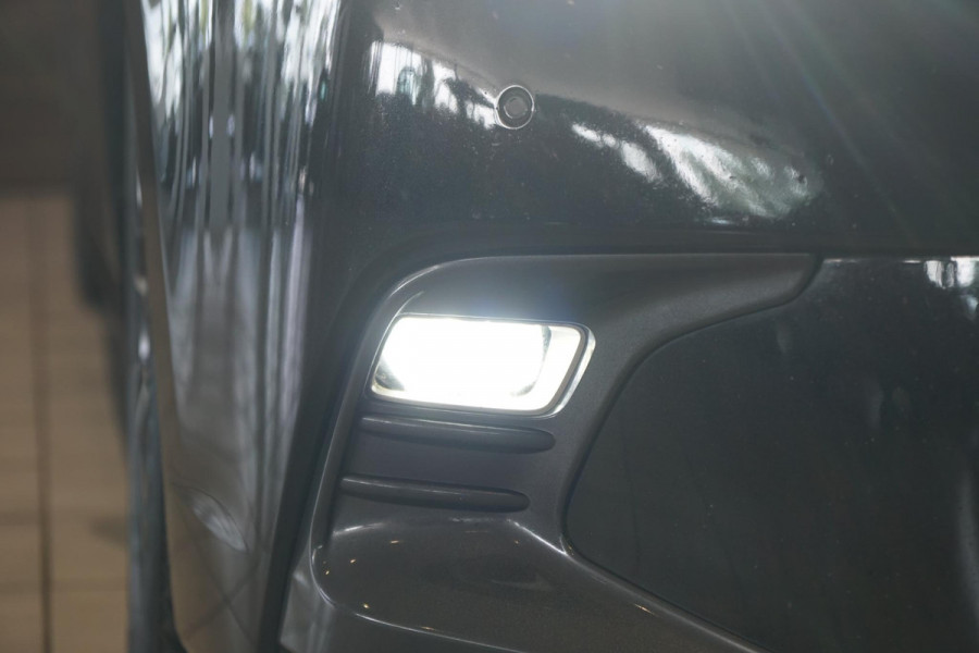 Lexus CT 200h Luxury Line + MARK & LEVINSON / GROOT SCHERM / CAMERA / MEMORY