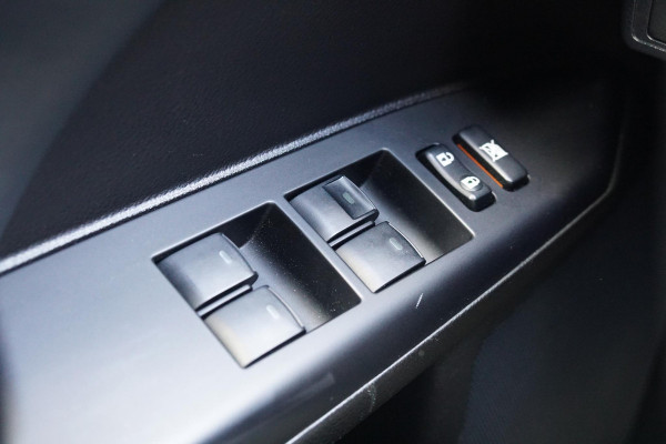 Lexus CT 200h Luxury Line + MARK & LEVINSON / GROOT SCHERM / CAMERA / MEMORY