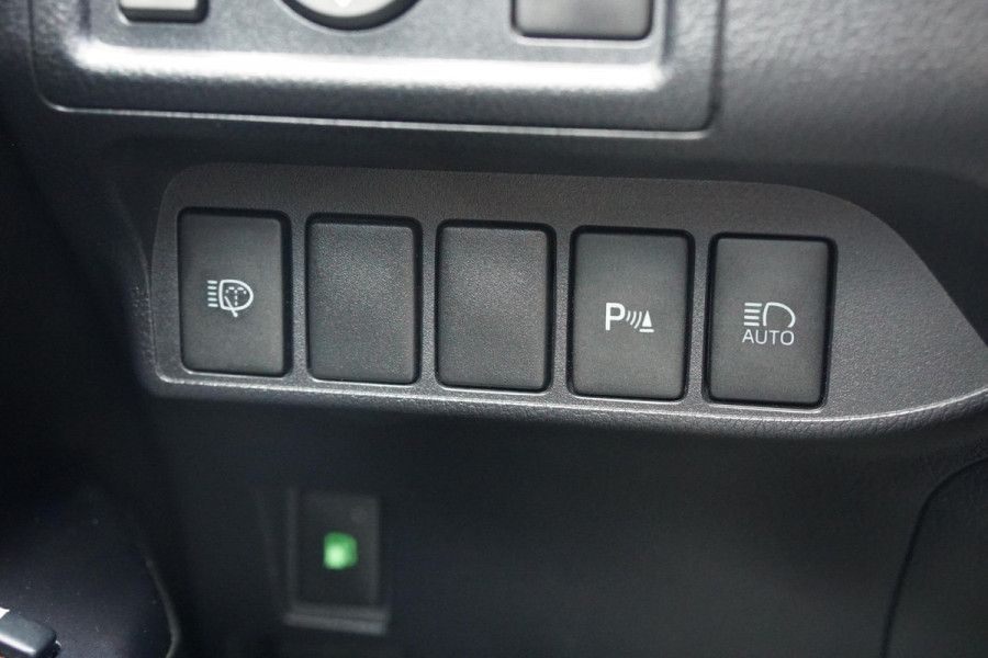 Lexus CT 200h Luxury Line + MARK & LEVINSON / GROOT SCHERM / CAMERA / MEMORY