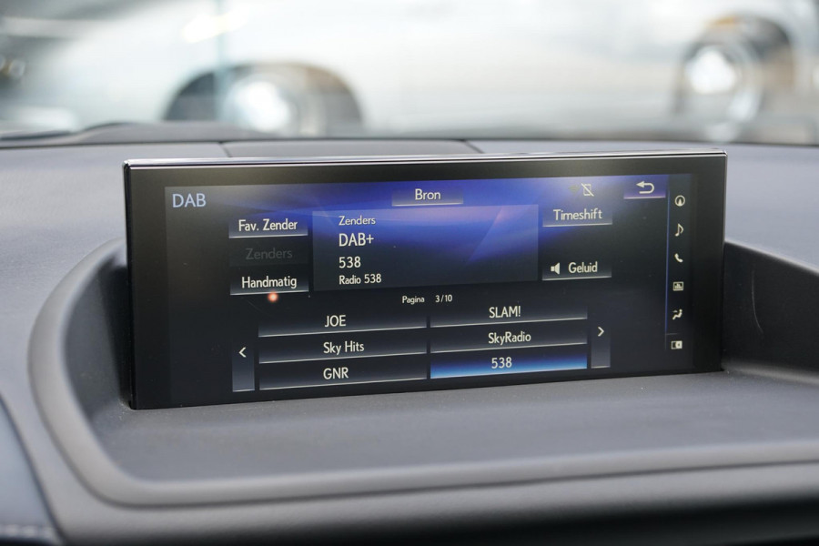 Lexus CT 200h Luxury Line + MARK & LEVINSON / GROOT SCHERM / CAMERA / MEMORY