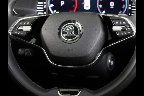 Škoda Superb Combi 1.5 TSI ACT Sportline Business 150 pk Automaat (DSG) | Private lease vanaf 699,-- | Verlengde garantie | Navigatie | Panoramadak | Elektr. trekhaak | Parkeersensoren | Achteruitrijcamera |
