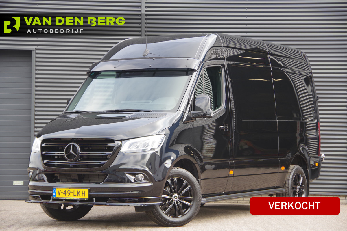 Mercedes-Benz Sprinter 319 3.0 V6 CDI L2H2 AUT. LED, ADAPT. CRUISE, 3.5T TREKHAAK, 38.000KM! 360 CAMERA, MBUX 10.25'', CLIMA, STOELVERWARMING, STANDKAC Mercedes-Benz Sprinter 319 3.0 V6 CDI L2H2 AUT. LED, ADAPT. CRUISE, 3.5T TREKHAAK, 38.000KM! 360 CAMERA, MBUX 10.25'', CLIMA, STOELVERWARMING, STANDKAC