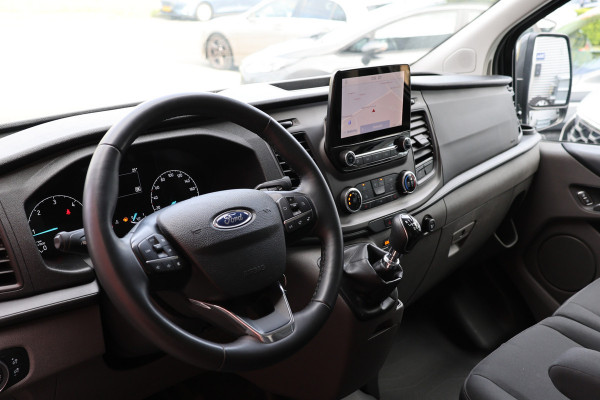 Ford Transit Custom 320 2.0 TDCI 190 PK L2H1 | Raptor Edition | BTW / BPM Vrij | Marge | Camera | CarPlay | Trekhaak | 3-Zitter | DAB | Cruise control | PDC V+A | LED | Nieuwe APK | Dealer onderhouden